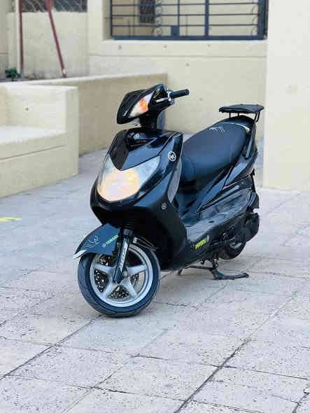 السلام عليكم سكنس ياباني قبق نفخ ستان كهربائي  فحل نوزل خطين    حديث مال رمبه جديده لوك مكفوله كفاله عامه مكينه. برغي ممفتوح بيه شلعه معدل فول جيب عشرين فيتر وياك اذ مفتوح بيه برغي تاخذه بلاش قبل شهرين نزله من الرمبه. كهربائيات كله شغاله اوراقه بسمي دراجه تتعب تكول جديده مال جناي مستعجل عل بيعه السعر 700   وبيه. مجال*********** العنوان بغداد. الكراخ
