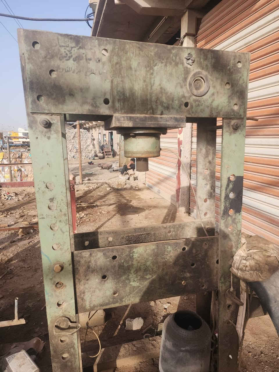 بريص للبيع نضيف جدا للستفسار ***********
