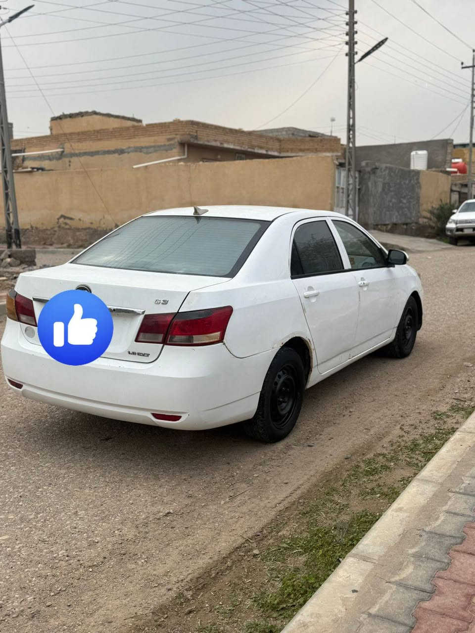 سلام عليكم ورحمه الله وبركاته سياره للبيع بي وايدي سعر ٣٥ سياره بدون كلك فول مواصفات  كير وتو ماتيك مكاني العماره علي الغربي رقم تليفون ***********
