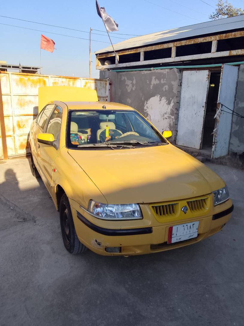 سلام عليكم سمند صفر 2011 جاهزه من كلشي كير ومكينه وتبريد تخم تاير كهربائيات كله شغاله 
السنويه صارله سنه صاقطه مصفره هيئه وغرامات 
راعيه يريد تحويل ثاني يوم 
رقم مثنى وراعيه بل بصره أبو الخصيب أب كفالتي 
عنوان السياره البصرة قضاء المدينه منطقة الخاص ***********
السعر المطلوب 25وبيه مجال
