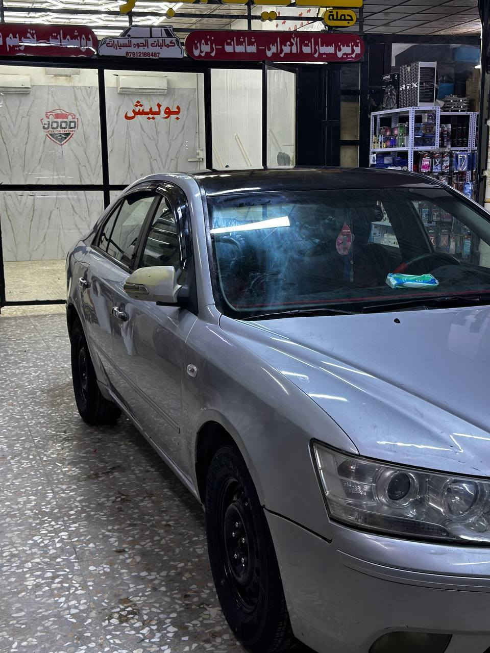 مراوس بكارنز او راندو
2010 محرك 2000 مشروع وطني 

مصبوغه اثر جراد اللون معروف يجرد

سونار وين متحب افحص 

مابيها نقوصات تبريد شغال 
مكانها بالحلة 

***********

