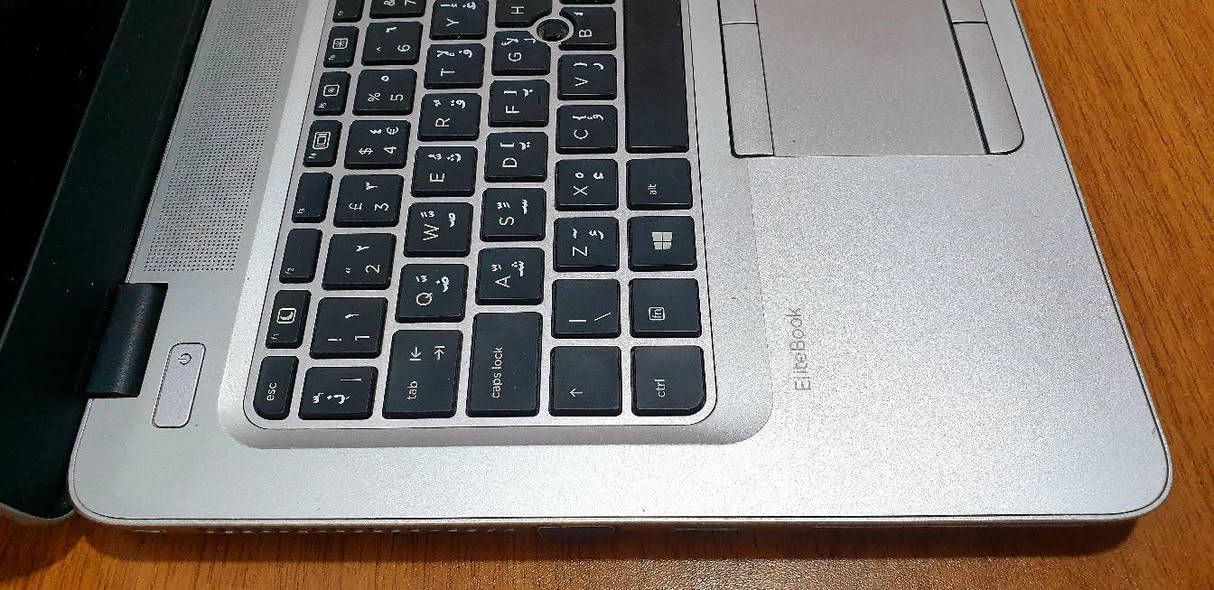 hp Elitebook core i7 الجيل الرابع
الرام 8G الهارد 120ssd حجم الشاشة 14FHD 
البطارية نص ساعة السعر 135 الف المكان بعقوبة


**إذا كنت صاحب هذا الإعلان وتريد حذفه لأي سبب، رجاءا أرسل رسالة إلى الدعم الفني**
