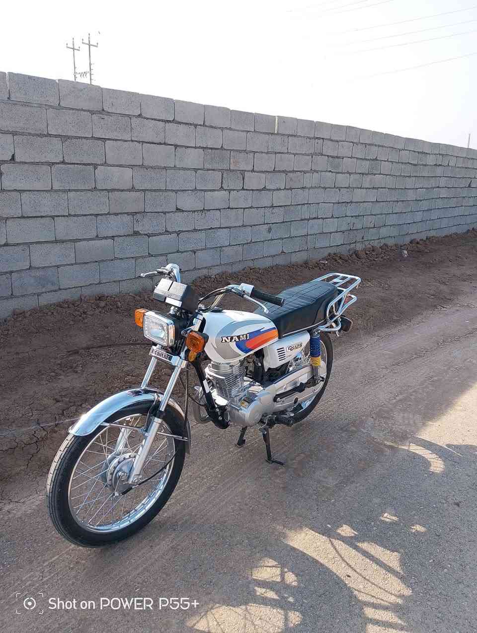 سلام عليكم دراجه لبيع موديل 2025مكاني ديالى جديده الشط سعر خاص ***********
