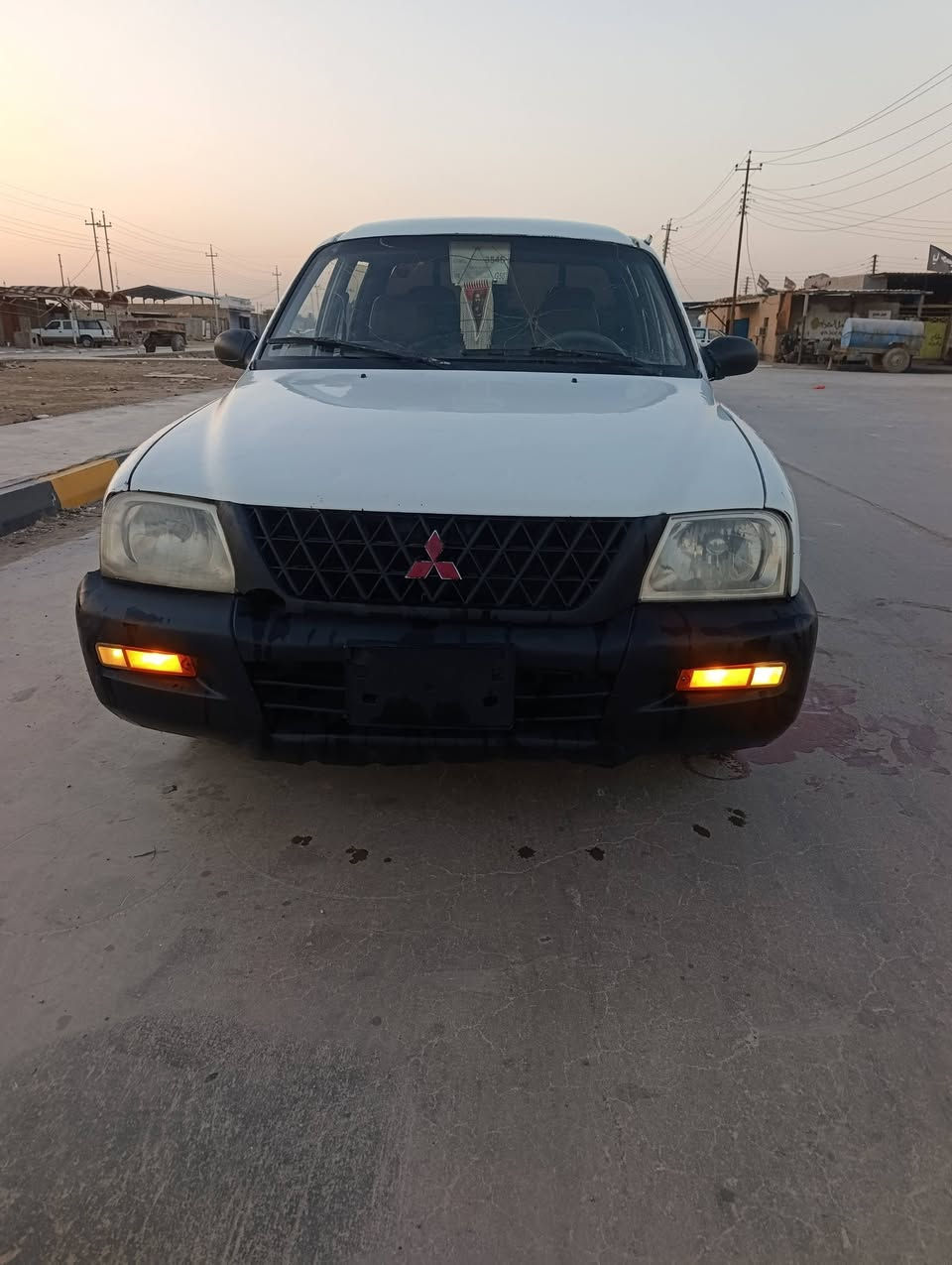 مزادالداخليه  مسبوشي  موديل 2004 مكينه وكير جديد  حدادي  جديد تخم تايرات  كهربائيّة شغاله  دوشمه جديد  مكفوله  من  الكلبه وضرب  وتبديل والصبغ  رقم التليفون *********** السعر 40 بيها مجال مكاني ناصرية قضاء الرفاعي رقم الهاتف ***********قم***********
