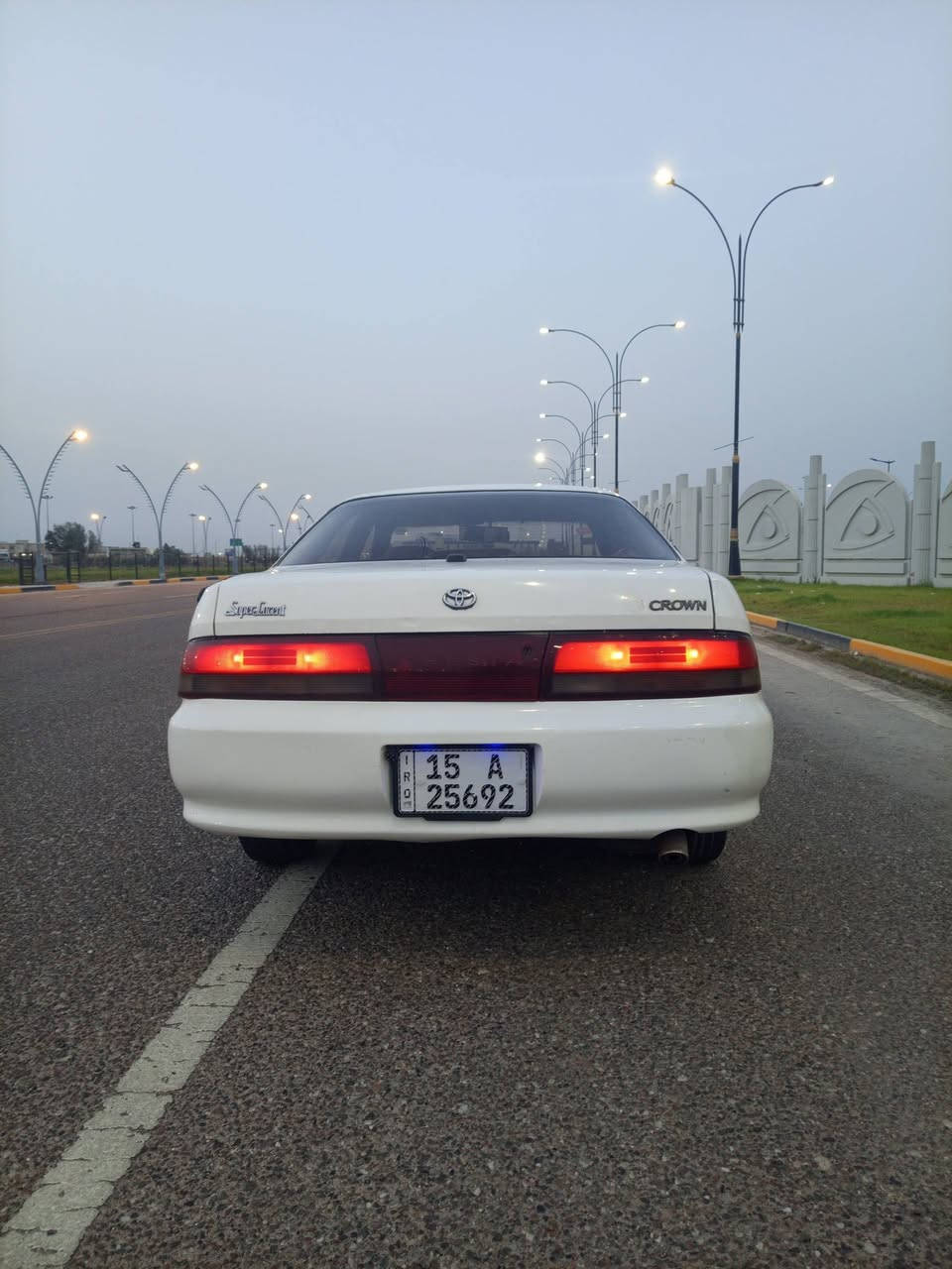 كرستا 
موديل 1994
مكينة 2500
سنوية 2028
السيارة بسمي
تبريد ثلج 
شاشة كاميرا 
زنون ثلجي
السعر 65
***********
