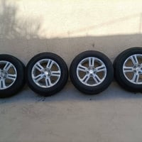 متوفر تايرات تيران مال فول  حجم 17//// 65/225 تايرات جديده  امريكيه  ت...