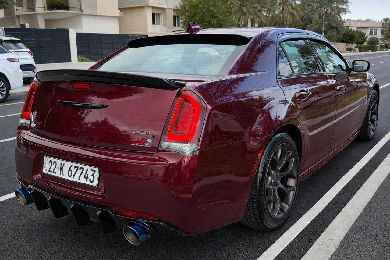 السلام عليكم
للبيع كرايسلر اوباما 2019 s gold وارد كندي كلين تايتل مكفوله كفاله عامه من البارد والصبغ والتبديل حته الدعاميات مواصفات s فول بانوراما كشنات جلد شاشه جبيره ماشيه 65 الف سياره جديده وبدون اي نقص رقم اربيل تحويل او وكاله مكاني بغداد السيديه 
السعر 293 ورقه وبيها مجال 
***********
