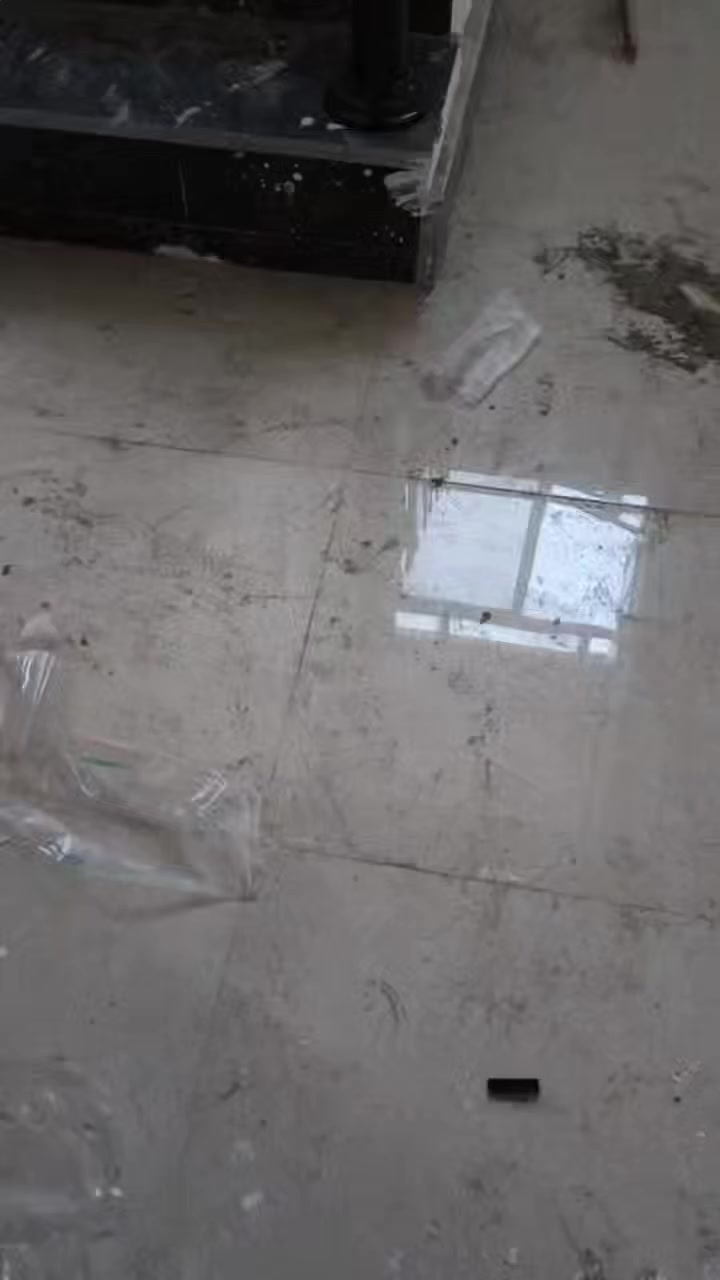 على بركه الله تعالى تم تجهيز وتثبيت محجر جام تركي 🇹🇷
#معمل_ومعرض_الأمير_للألمنيوم_وPvc 
مستعدون لعمل كافه انواع 
✅️الكاونترات الكوارتز والمرمر والخشب hdf 
✅️الابواب وشبابيك  الالمنيوم و pvc جميع الألوان
 ✅️ابواب الخشب التركي 
✅️أبواب القاصه جميع النقشات والألوان
 ✅️جميع شبابيك pvc
✅️المحجرات 
🔹 المواد الأصلية فقط (السراي التركي) مع ضمان الجودة
🔹 عمل درجة أولى
🔹 أسعار تنافسية وجودة عالية

#بعقوبه_التحرير 
#الحولي_الزراعي_مقابل_سكله_الأصدقاء 

📞 تواصل معنا الآن لتحصل على تصميمك المميز
#رائد /***********
