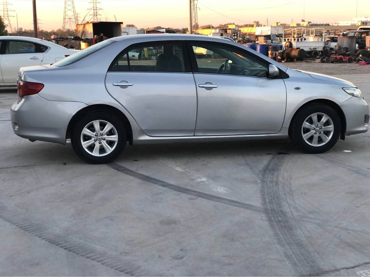 بەناوی خوای گەورە...
کرۆلا مۆدێل ٢٠١٠
مەکینە ١٨
ناو فۆرمیکا
ABS
گێڕو مەکینەی بەشەرت
تەحویل غەرامە بەشەرت
تاقم تایە  تازە
سۆنەری دانراوا
دوپارچە بێ ناوگرتن
شوێن کەلار
 بۆ نرخ پەیوەندی بکە 
*********** كالار, السليمانية
