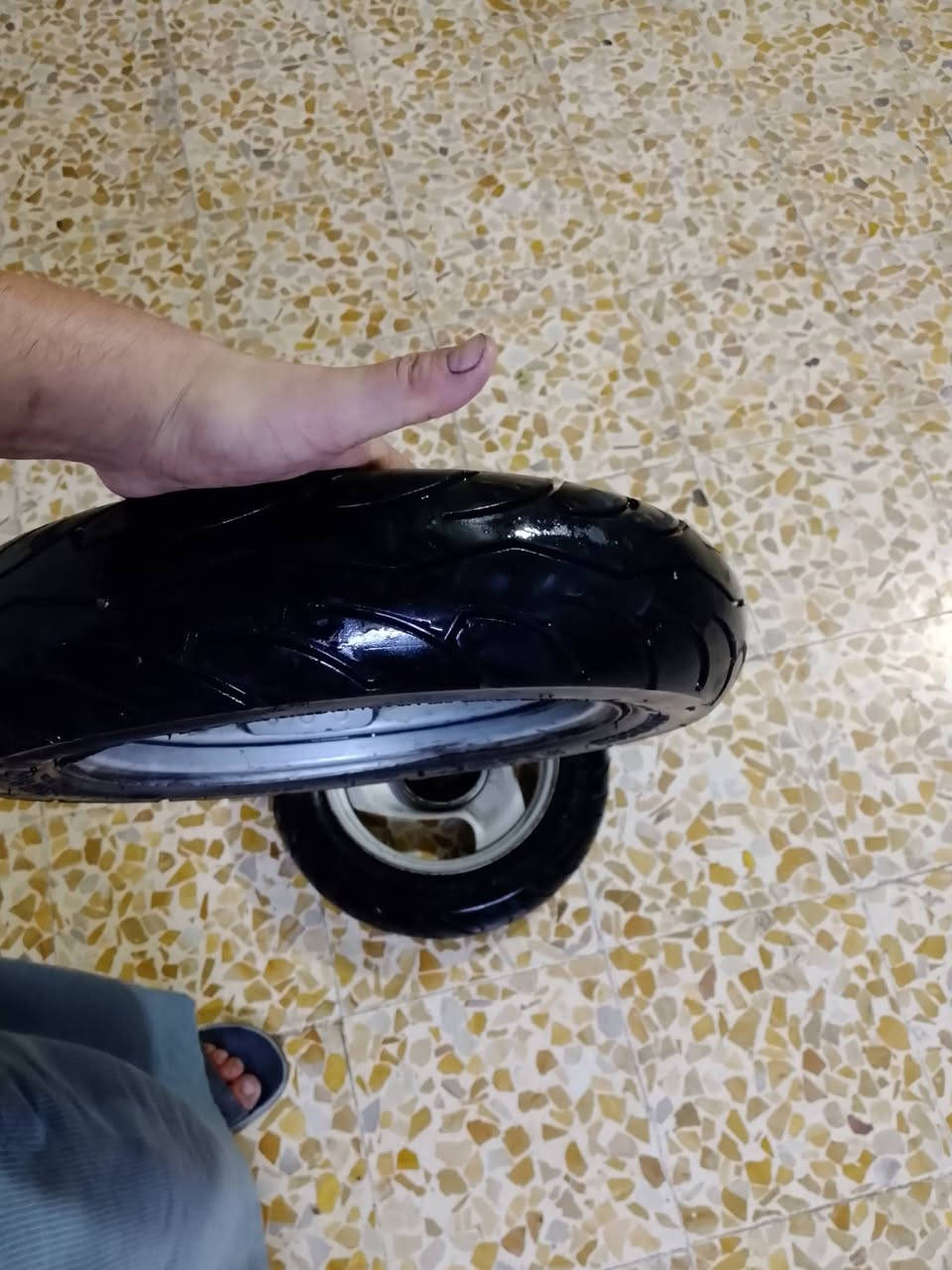 للبيع ما ابيع بس تايه كامل ابيع فقط ***********
