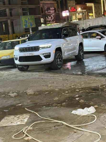 جيب سومت2022 ( امريكي )
دخول جديد صار سنه 
فول فول مواصفات فورويل بارنوما

2 كلر

الموديل : 2022 . (امريكي) .

المحرك : V6. 3.6L .

العداد 67كليو متر

موصفات:

رباعي 4x4

﻿نظام تعليق هوائي (جكات).

﻿قيادة ذاتية عند المنعطفات.

﻿رادار امامي مع مانع تصادم .

﻿نظام الرؤية الليلية.ناضور ليلي

﻿تحذير الخروج عن المسار .

﻿مستشعر نوم السائق مع نظام التوقف الآلي

﻿تحذير النقطة عمياء ٥ .

﻿نظام تحذير عند التقاطعات.

﻿نظام تحذير عند تجاوز السرعة المحددة.

﻿نظام عرض المعلومات على الزجاج الامامي (HEAD UP

(DISPLAY

﻿نظام تقليل الضجيح داخل المقصورة.

﻿إنارة محيطية.

﻿شاحن موبايل وايرلس.

﻿تعديل وضعيات مقود السائق كهربائيا.

﻿مرايا تعتيم ذاتي.

﻿المرايا الجانبية قابلة للطي كهربائيا

مرايا الجانبية فاد

ظام الصوت من ماكنتوش مع 19 سماعة.

ويل قياس 21 انج .

* سقف بانوراما .

﻿شاشه كبيرة 10.1 انج .

﻿شاشة للراكب الأمامي .

﻿نظام الخرائط (GPS) .

﻿عرض خرائط الطريق على لوحة القيادة.

﻿لوحة القيادة بقياس 12 أنج.

5 كاميرات خارجية مع بخاخات ماء للتنظيف.

كاميرا للمرأة الداخلية.

﻿تصوير حراري ليلي .

﻿المصابيح الأمامية زنون .

﻿كشافات الضباب زنون .

﻿دخول ذكي.

﻿بصمة على 5 ابواب للدخول الذكي.

﻿تشغيل عن بعد .

﻿الصندوق الخلفيي كهربائي .

﻿فتح الصندوق الخلفي مع حركة القدم.

أقل

دوسات جانبية

﻿فرش المقصورة الداخلية من الجلد الطبيعي الفاخر.

﻿اضافات من الخشب الطبيعي للمقصورة الداخلية.

﻿ذاكرة لحفظ وضعيات الجلوس للمقاعد الأمامية

﻿مساج للمقاعد الامامية .

﻿المقاعد الأمامية كهربائية .

﻿المقاعد الأمامية تبريد وتدفئة .

﻿المقاعد الخلفية تدفئة وتبريد .

﻿ستائر للشبابيك الخلفية.

﻿انارة داخلية LED متعددة الالوان .

﻿حساسات امامية وخلفية .

﻿5 راكب .

﻿مكيف خلفي مع وحدة تحكم منفصلة .

﻿تدفئة مقود القيادة.

﻿مانع تصادم خلفي .

﻿بلوتوث تلفون .

﻿محدد سرعة .

﻿نظام التشغيل والاطفاء الاوتوماتيكي

5 راكب .

﻿مكيف خلفي مع وحدة تحكم منفصلة .

﻿تدفئة مقود القيادة.

﻿مانع تصادم خلفي .

﻿بلوتوث تلفون .

﻿محدد سرعة .

﻿نظام التشغيل والاطفاء الاوتوماتيكي .

﻿نظام بريك اوتماتيكي

بعد هواي موصفات اعلى فئه 1/1

السعر انشالله 5 شدات بيها مجال بسيط الشراي***********
