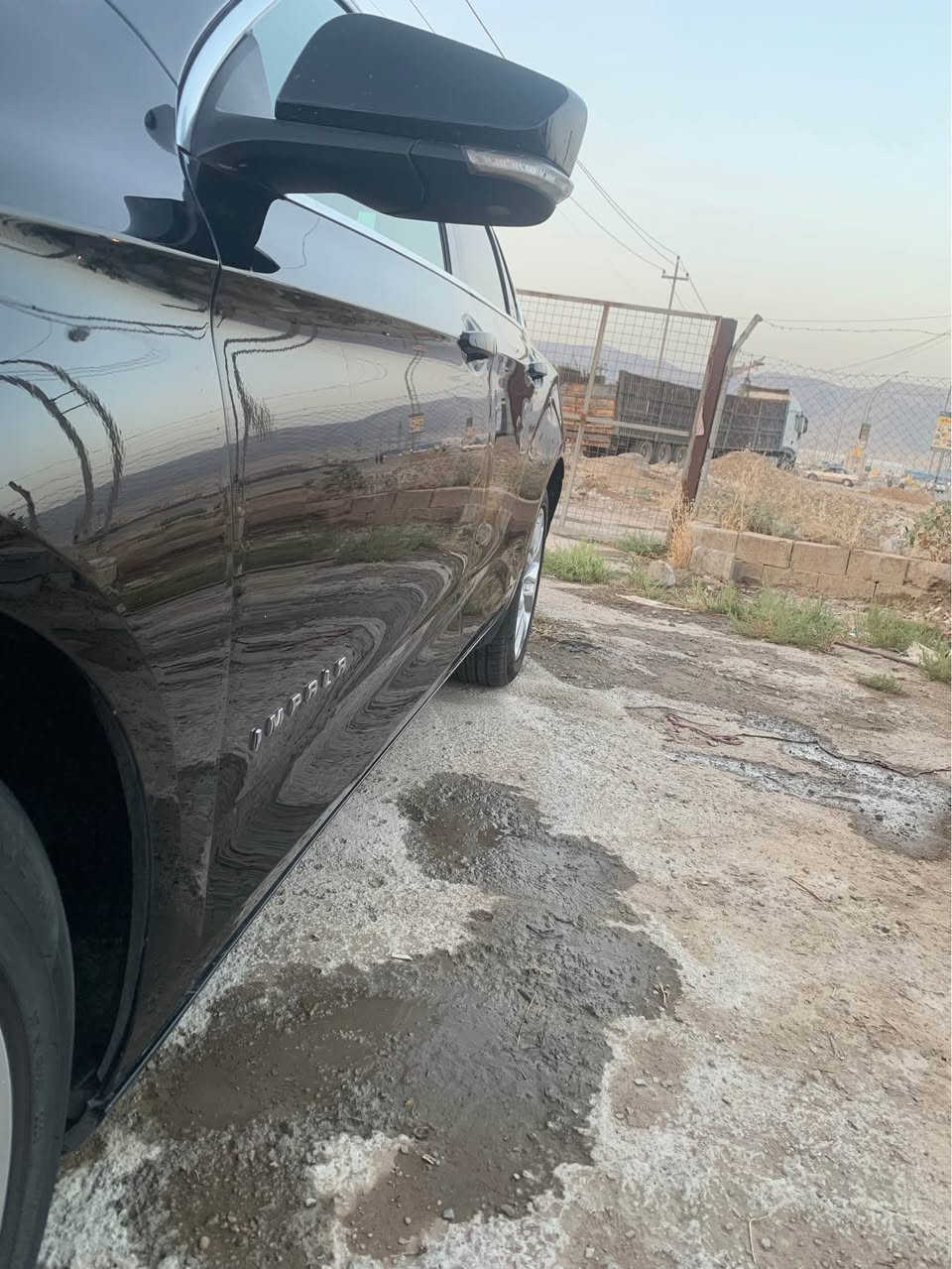 شۆفلێت ئیمپالا 2017 LT 
V6 3.6 کوشن جلد ناو ڕەش شاشە گەورە ڕەشی قەتران  سەیارەکە زۆر پاک و جوان ماوەتەوە بۆیاخی نییە و چەند شوختێکی هەیە و یەک پەڵە سارد 130  هەزار میل ڕۆشتووە لە سڵمانیم  ژم. *********** السليمانية, العراق
