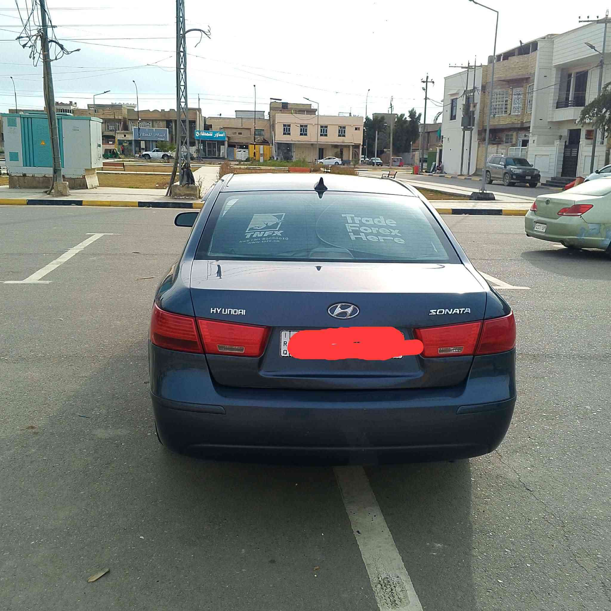 سوناتا موديل 2009واسط دولي باسمنا مجددا سنويه وهزة حجم المكينة 2400دوش مكينه وكير وتبريد مكفولات غرفه جديدة تخم تاير صدر امامي خلفي مكفولات منظومه صيانه شامله للسيارة دواخل جديدة مكان السيارة قضاء العزيزيه السياره احلى من الصور  السعر 105بيهامجال ***********
