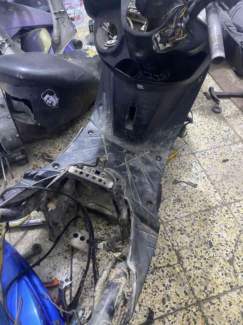 سلام عليكم شبابنه مكينه ثعلب كامله شاصي ثعلب كفرات سبع الاوان كامل سوادتت كشن ويل رياضي صدر دي واي دبل خلفي رياضي فاكيوم جوزه اشيار بيم رباط وبيم تاير حماله رياضي عضمه رياضي فراك رياضي بك لايت رياضي شتريد ثعلب وتزويد موجود بغداد شعب ***********
