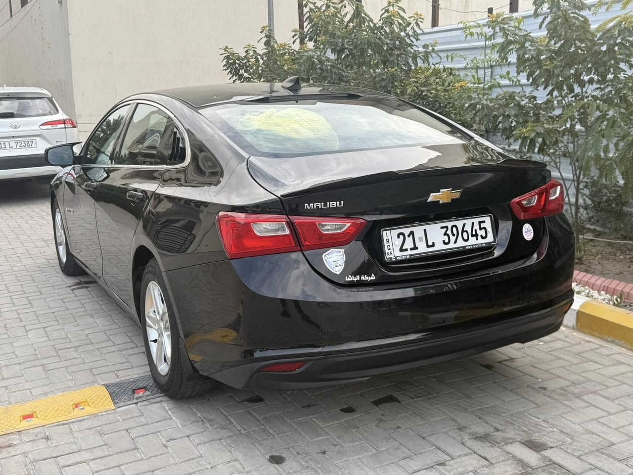 ماليبو ٢٠٢٢
ماشية ٣٧٥٠٠ ميل …٦٠،٠٠٠ كيلو
بصمه أبواب+جنطة
محرك ١٥٠٠ تيربو🚀
لدات امامي 
منظومه لد زينون 
شاشة كبيرة
كاميرة خلفية
كروز مثبت سرعه
طخم تاير جديد
باتري جديد
منظومة بانزين مبدله جديد اصلي وكالة GM (بلكات مع مسطرة نوزلات كامله
بانزين محسن و سوبر
كير و محرك و تبريد كفاله كامله
صدر جديد اصلي 
سيارة تراي مالتها وين ما تريد 🚘
مكان شارع فلسطين📍
السعر ١٣٨💵
***********📞
