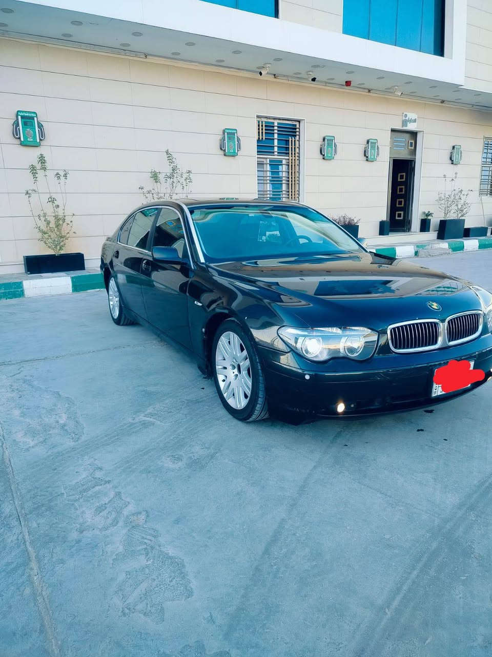 سلام وعليكم من رخصت الدمن سياره للبيع بي ام باخره الفين ٦  سياره بعدها طك باكيت  كفاله عامه.  سياره  كص قماره فقط متومه بغداد شرط عله شاصي اصلي. الارقام  ول سعر ٥٥ وبي مجال  ول ستفسار اكثر ***********
