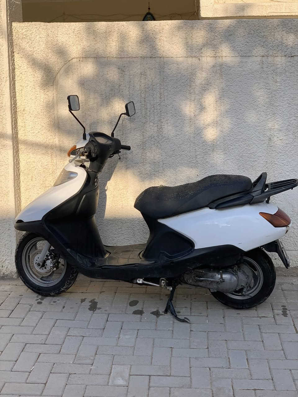 السلام عليكم اخوان للبيع دراجه سبيسي ياباني سرعه
100 كفراتها كلها نضاف وجدد وكهربائياتها كامله من كلشي تشتغل سلف وهندر دراجه نقصها كلج خلفي وبنز بريك غير هذا كلشي مابيها مكاني بغداد على الصالح وقفلها 300 وهذا رقمي ***********
