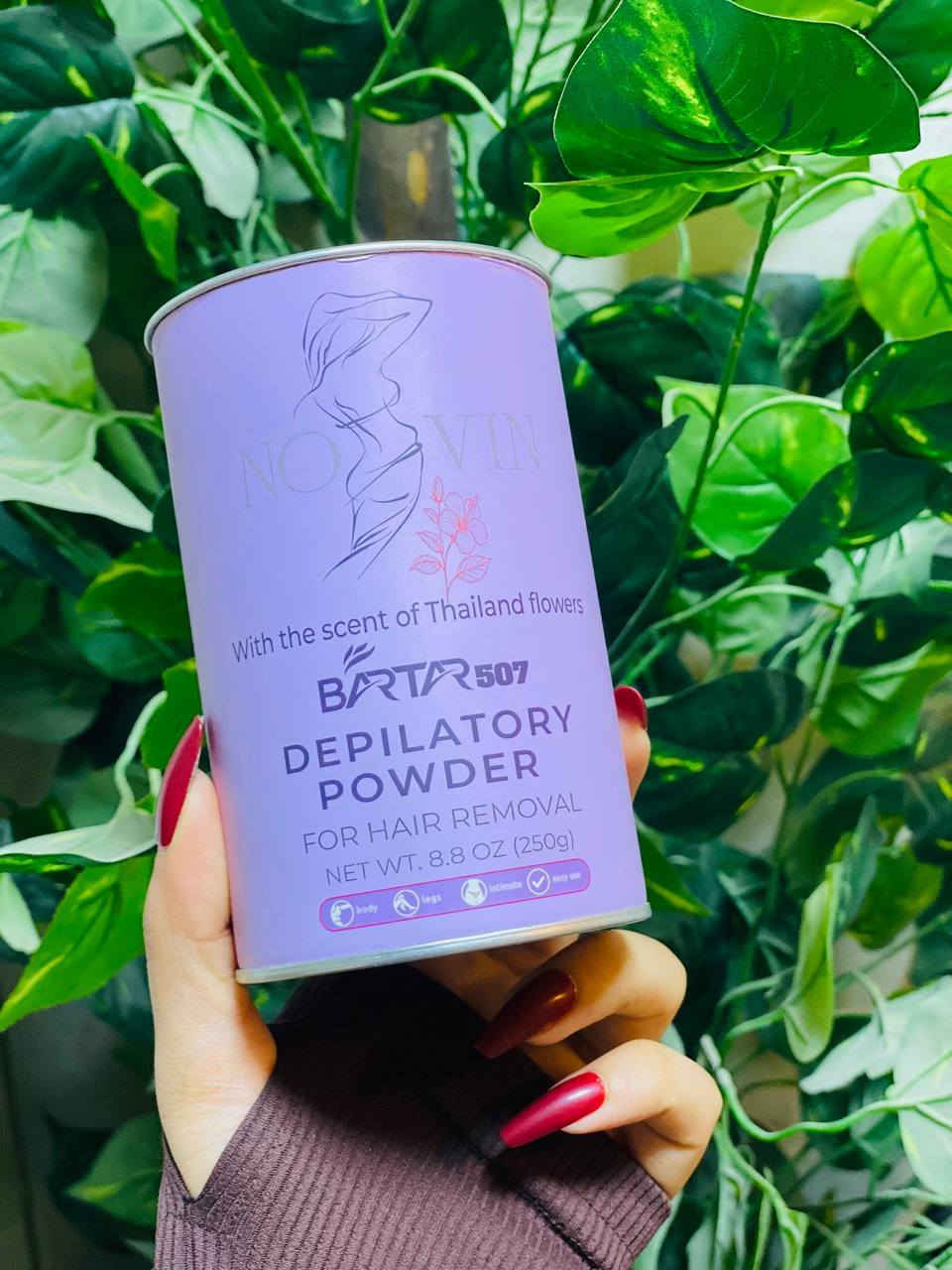 بودرة إزالة الشعر التايلاندية 🇹🇭 
+NOVIN - BARTAR 507  

توفرت نوعيتين نوع للوجه والنوع الثاني للجسم والمناطق الحساسة 😍
برائحة زهور تايلند الناعمة
ودعي الحلاقة والألم، واستمتعي ببشرة ناعمة من أول استخدام🌸

الفوائد:
تزيل الشعر بسرعة وسهولة بدون ألم😍
نعومة تدوم لفترة أطول مناسبة للجسم والمناطق الحساسة لا تسبب اسمرار أو تهيج للبشرة رائحة عطرية لطيفة ومنعشة سهلة الاستخدام في البيت☺️
النتيجة:
بشرة ناعمة، نظيفة، ومنتعشة بدون تعب🩷🌸
الوزن: 250 غرام
مثالية لكل امرأة تهتم بنعومة بشرتها
مسحوق مزيل الشعر التايلاندي مصنوع من أعشاب تايلاندية. اللون الوردي مخصص للوجه والمناطق الحساسة، والبنفسجي للجسم.


**إذا كنت صاحب هذا الإعلان وتريد حذفه لأي سبب، رجاءا أرسل رسالة إلى الدعم الفني**