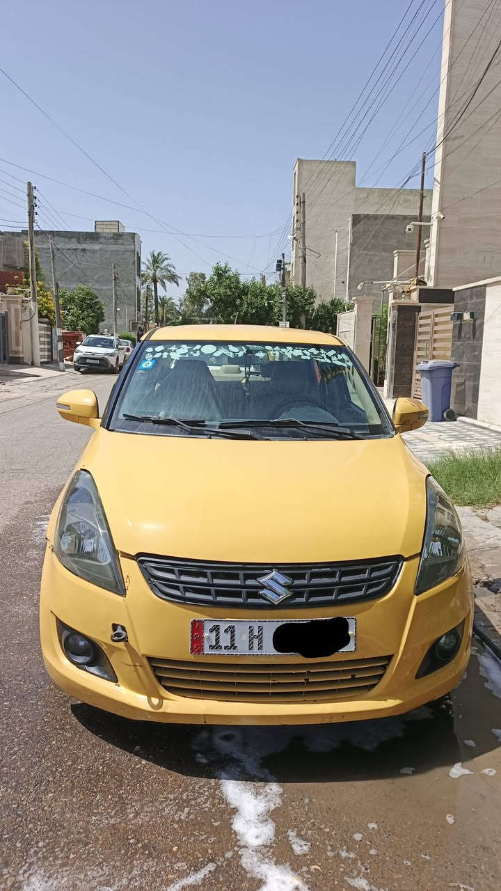 السلام عليكم

سوزوكي سويفت 2014 للبيع رقم بغداد انكليزي 
مثل مموضح بالصوره نظافتها كدامكم تبريد شغال
كهربائيات كلها شغاله نوزلات بلكات عبوة فيت بم
قايش اذاين كلهن جدد سعرها 55 وبيها مجال للطيبين

*********** يتوفر واتساب
