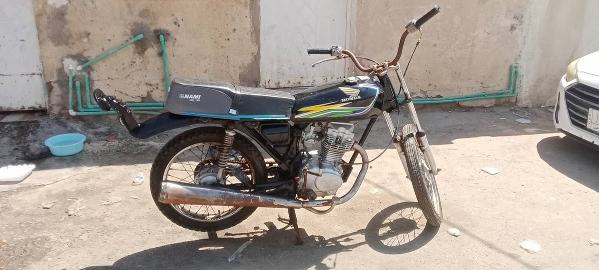 البيع سعر 300.      ***********
