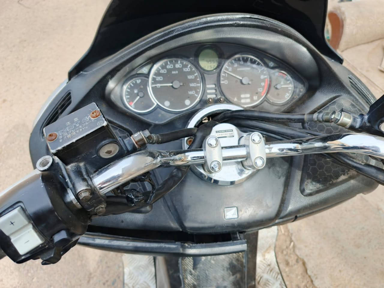 للبيع للبيع
فورزه 0/8 موديل 10 نضيفه وماناقصها شي بس مجرد كفراتها سويه تعبانه يعني مو تعبانات فرد نوب ودراجه حلوه يشهد الله بس متوازي عل بيعتها محركها مفتوح وعل ايدي مجفت كلجات جدد كلشي نظيف بيها اواراقها كمرك ومكاتبه موجودات سعرها (٤٠٠) قفل وعلي ماكو هيج نظافه بهيج سعر وإذا ما عندك تشلع عيوني وتاخذهن وإياها والدراجه موجوده واحلى من الصور لأن مامغسوله عنواني صلاح الدين قضاء الدجيل ماريد الوعود الكاذبه أرجع اكول إذا ما عندك تجي تاخذها وتروح والله وبلاش الك ***********
