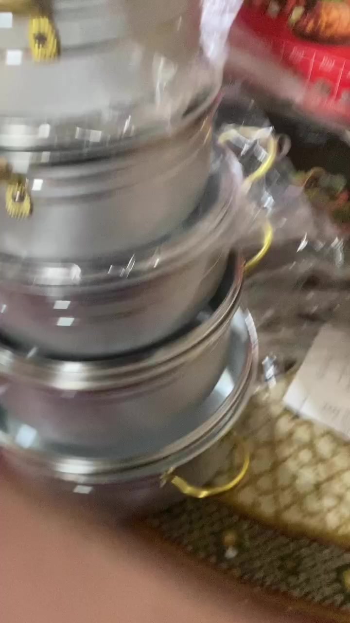 صباح الخير يوجد الدينا  كرتون جدوره بسعر مناسب وحنا بخدمتكم سعر مناسب بحلول شهر رمضان مبارك العنون السده الهنديه حي البكر مجاور أسواق ابو عباس هاتف *********** يوجد توصيل  دخل وخارج محافظات
