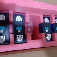 خلايا لثيوم جديده ٣١٥ امبير عدد ٨ للبيع 07711141439