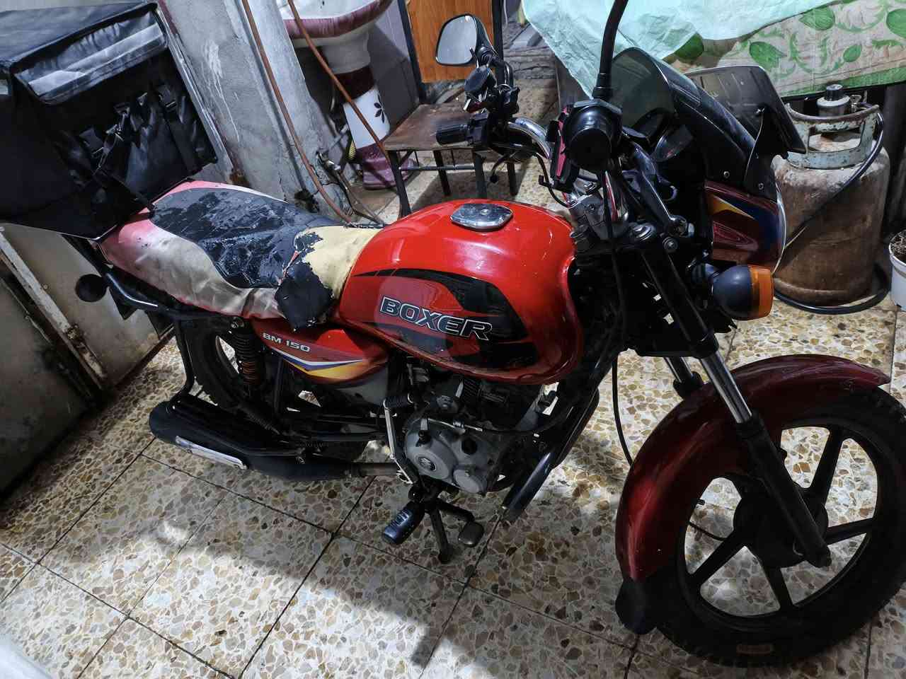 السلام عليكم بوكسر كلاسك موديل 2021 بنهايتهة رقم بغداد ب اسمي تحويل شوكت متريد الدراجة خير من الله بنفس الوقت اطلع لشغل بيهة ابد ما يوم وكفتني بشارع الله شاهد الدراجة كبل لشارع بيهة نقص نواعم شي بسيط سعر الدراجة 1600 وبيهة مجال ان شاء الله واتساب ***********
