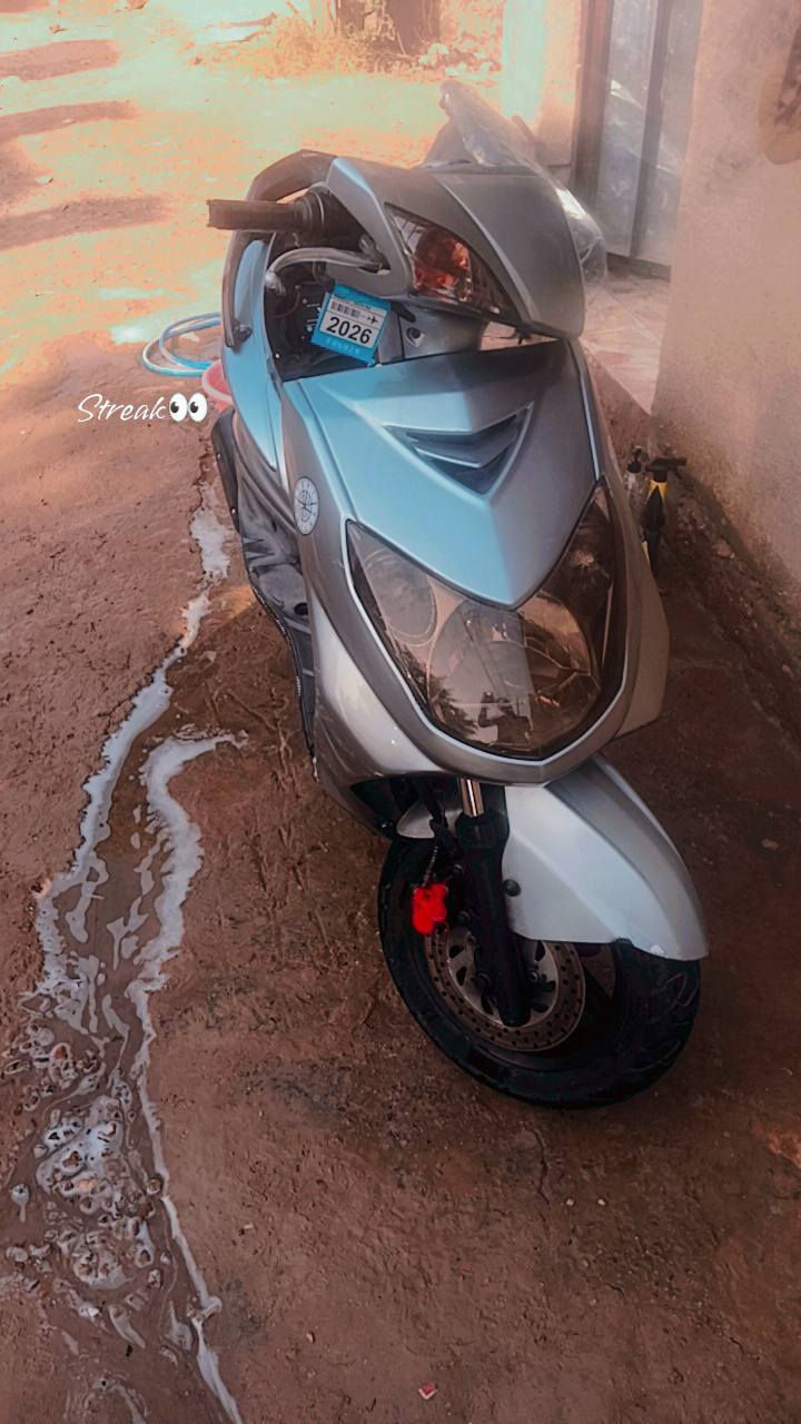 سلام عليكم دراجه سكنس ياباني 
البيع قبق نفخ مكينه ما مفتوحه 
كفرات مبدله جيب فيتر وفحص 
مكان الزعفرانية شارع الكهربه 
*********** سعر 650
