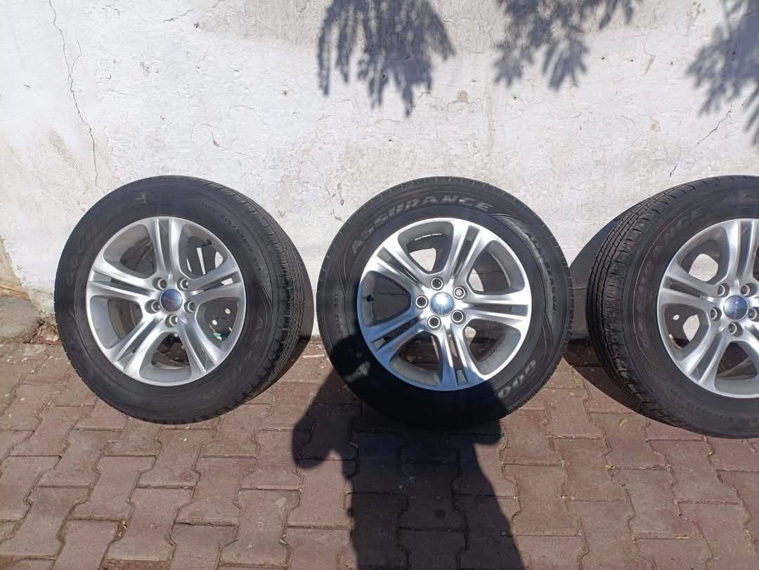 تخم ويل جارجر حجم 17مع تخم تاير نظافة شرط زيرو 
***********
