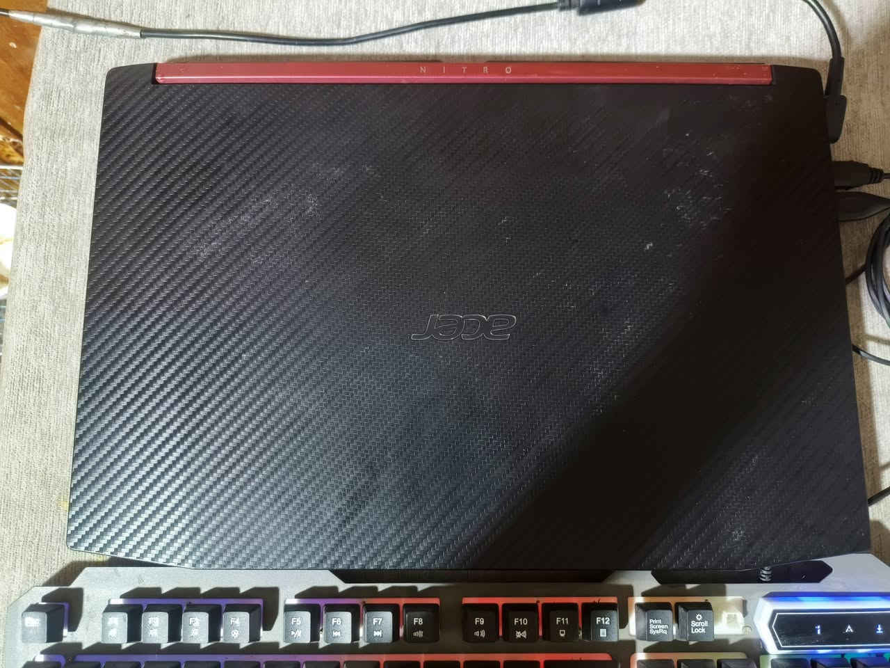 Acer Nitro 5 لابتوب

CPU Ryzen 5 2600G
Ram 16G 3000hz
SSD Samsung Evo 860 500Gb
GPU RX 560x 4G

شاحنة Super Charge 135W

الشاشة 17.9 1080p 60hz

وياه كيبورد وياه مواس وماوس باد هم 

425 وبي مجال بسيط 

العنوان واسط الكوت حي  الزهراء 

رقمي *********** متواجد على النت

