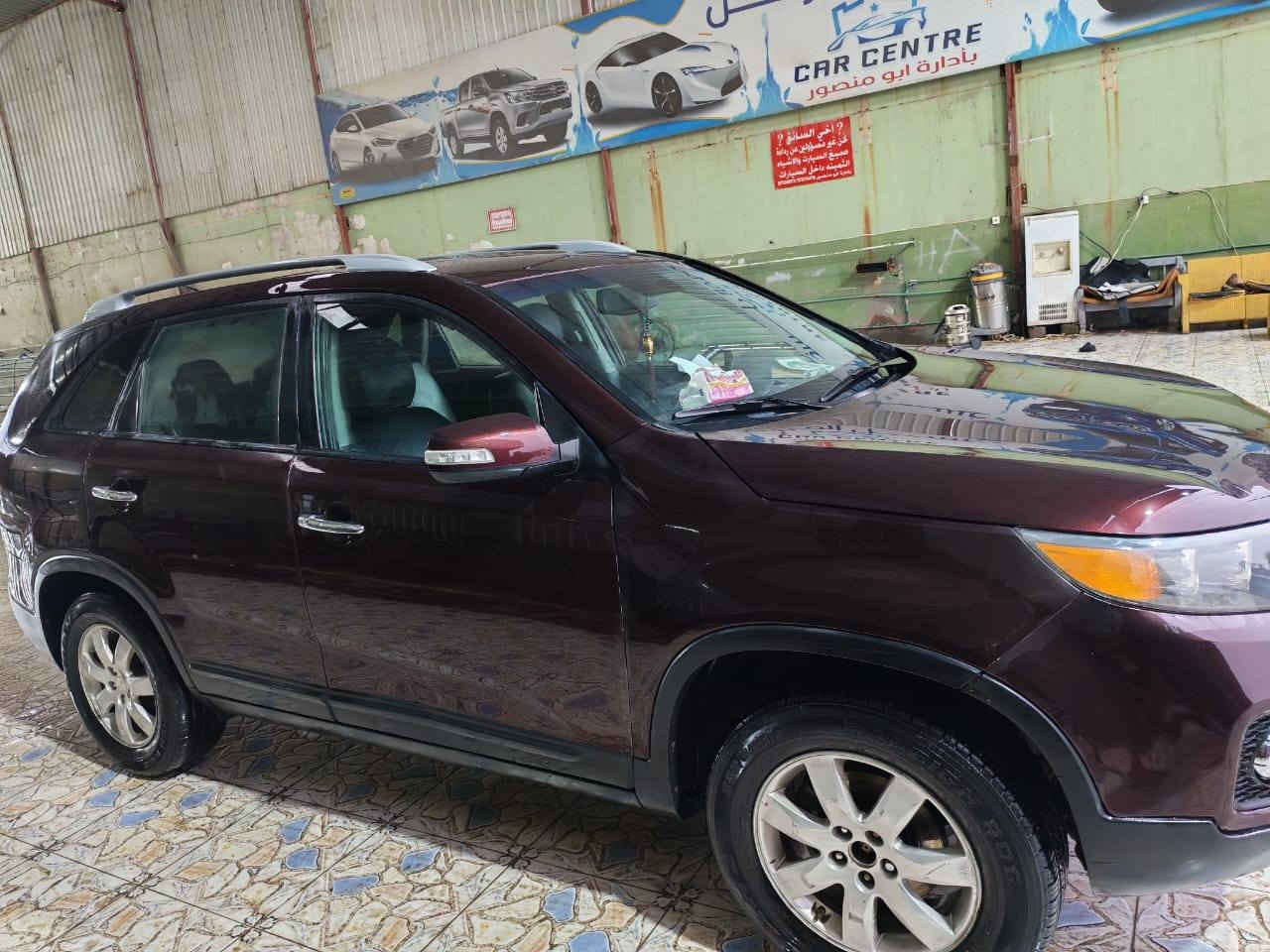 كيا سورينتو للبيع 2011
بيها بوند مبدل وراس الجاملغ مصبوغ من الجهتين بدون اي دواخل السيارة باسمي 
السعر 138 وبيها مجال 
للاستفسار مراسلة الصفحة
او الاتصال على الرقم ***********
