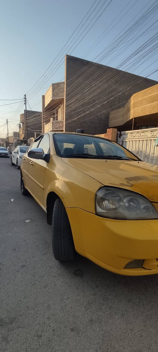 يالله السلام عليكم للبيع اوبترا شركة عامة موديل 2010 كير محرك صدر كله جديد تخم تاير جدد حادثة الجاملغ خلفي والجاملغ الامامي مبدل  الي بالبنيد اثر فابلون يروح بالكاز  سيارة يحتاجله صبغ فقط  سعره 60   رقمه مثنى عليه غرامه 100الف عليه هي والسنوية ساقطة ايضا عليه غرامته للأستفسار *********** *********** عنوان بغداد شهداء البياع
