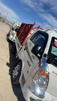 هه ر ٣ كه يا ٤٠٠٠ يه براوه نه يه كيان مه كينه عاديه و دوانيان مكينه سو...