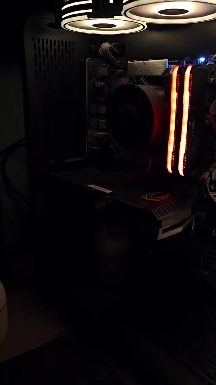 بيسي للبيع
سلام عليكم
بيسي للبيع استخدام قليل و بحالة ممتازة كل الكراتين موجودة 
i5 12400f
GPU 3060ti Zotac
M.B b660 prime plus asus
PSU 700W FSP
RAM 16GB CORSAIR VEGANCE PRO
HARD 256 NVME
CASE ALEXANDER WEISE 6 FAN RGB

KEYBOARD REDRAGON K550 YAMA
HEADSET LOGITECH G935
موجود هم شاشة
MONITOR GIGABYTE G27QC 2K 165HZ 1MS CURVE
مكاني بصرة و عندي توصيل
*********** واتساب
#بصرة #بيسي #للبيع #3060ti #pc #كارت #جديد #معالج
