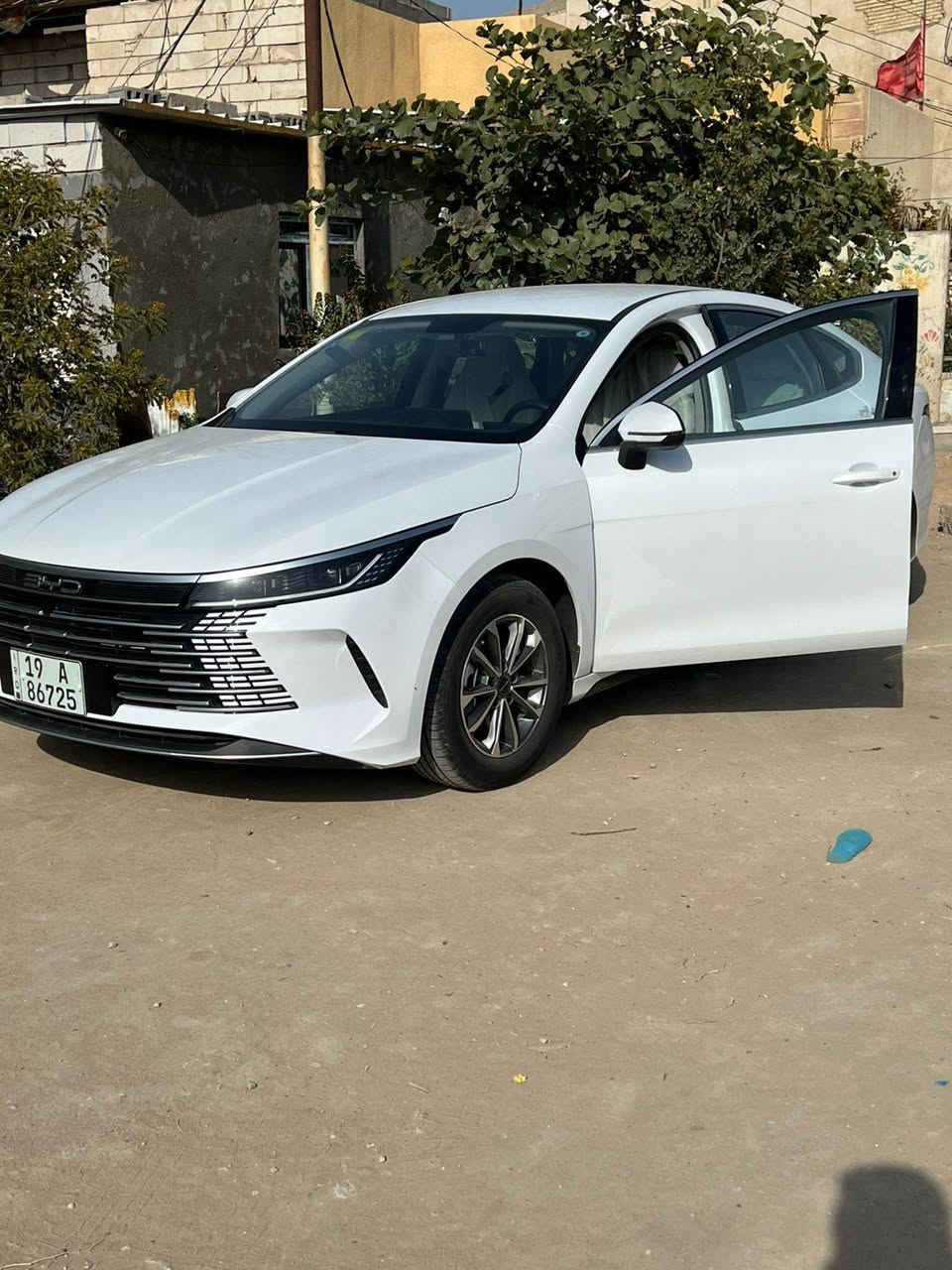 بى واي دي ديسترو للبيع رقم كربلاء باسمي ماشيه 2000 شخط مابيها السعر 19 مليون /***********
