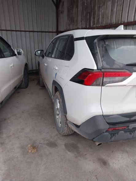 السلام عليكم
للبيع
راف فور خليجي 
موديل 2023 
رقم أربيل دولي / تحويل مباشر 
مابيها اي ضرر مكفوله شرط الفحص
كير محرك شرط
ماشيه 40 ألف 
ويل كب
دبل اكزوز 
شاشه كبيره
تبريد قطعتين
سياره جاهزه
مكان السياره صلاح الدين / العلم
السعر 258 وبيها مجال 
الاتصال على الرقم
***********
***********
