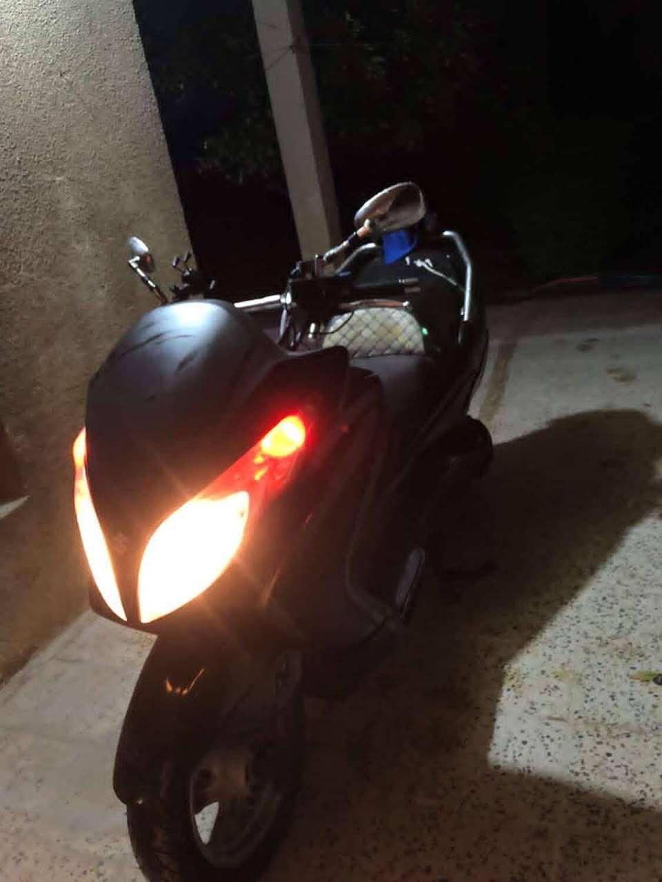 السلام عليكم سكاي ويف 250 بصمة مكينه ادخن بيها رنگات وصوت بالكلجات دراجه كفراتها نظيفه نسبه 70 بالميه مكينه ممفتوحه هاي اول مرا راح تنفتح مرتبه قيم واخذ مكاني بغداد الدورة 
***********
