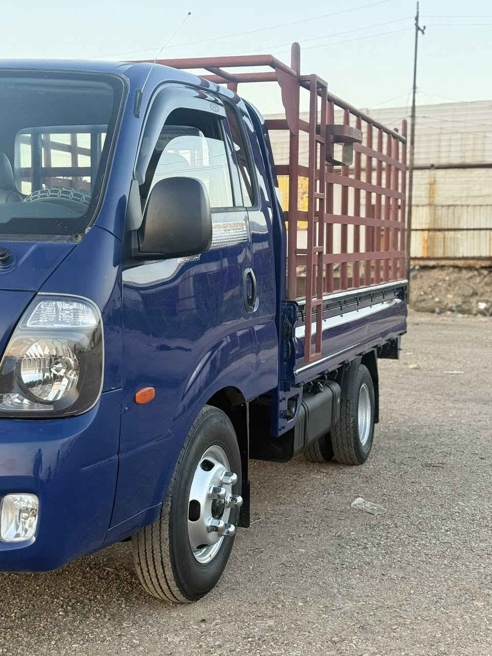 سلام عليكم كيا مديل 2016 مسكر 7 كير مكينه كير جديد كسن كفاله تحويره خلفيه تانكي كاز 100 التر سياره بيها مكانات صبغ اثر جراد مكفوله من الكص وضربه سياره جديده تخم تاير جديد 
رقم بغداد تحويل ثاني يوم 
العنوان بغداد البلديات قرب امن العامه 
السعر 120 $
الهاتف ***********
