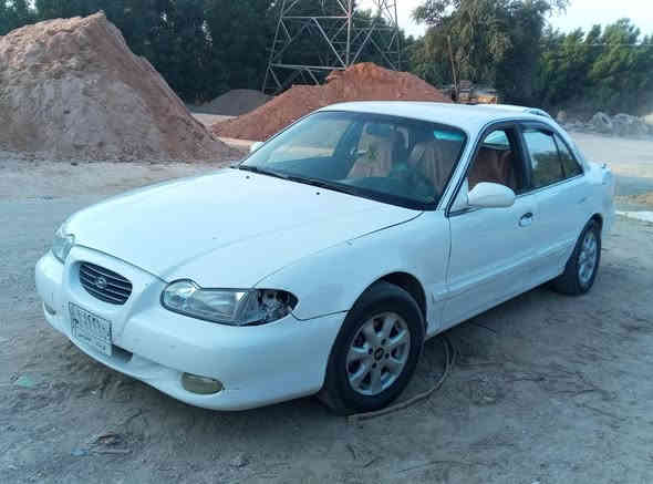 سوناته للبيع موديل 98 رقم كربله راعيه جاري مداور ثاني يوم سياره محرك اوتماتيك جديد كير جديد غرفه جديده حداديه جديده كهربايات شغاله كله سعر 30 وبيه مجال *********** رقم راعيه
