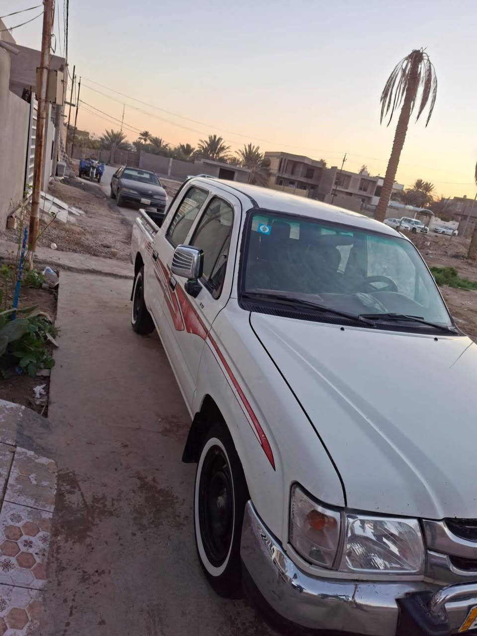 السلام عليكم
بيك اب جمرة مكفولة  2003 تبريد شغال ثلج مكينه وكير مكفولة من الصبغ تخم تاير ابو الخطه اربع دكم محسن دواخل ماروني الرقم انكليزي  باسمي السنوية 2030 بصرة السيارة في الديوانية 
***********
