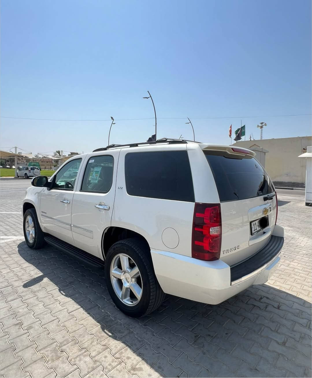 للبيع | تاهو 2013 خليجي LTZ (1/1)
▪️ ماشيه  153 ألف �▪️ استخدام بيت كفاله عامه �▪️ رقم بغداد دولي (تحويل شرط)�▪️ مكفول: المحرك، الكير، الحدادية، والتبريد
📍 البصرة
📞 *********** البصرة, العراق
