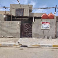 موقع تجاري • ١٤٠م • الخضر الأول