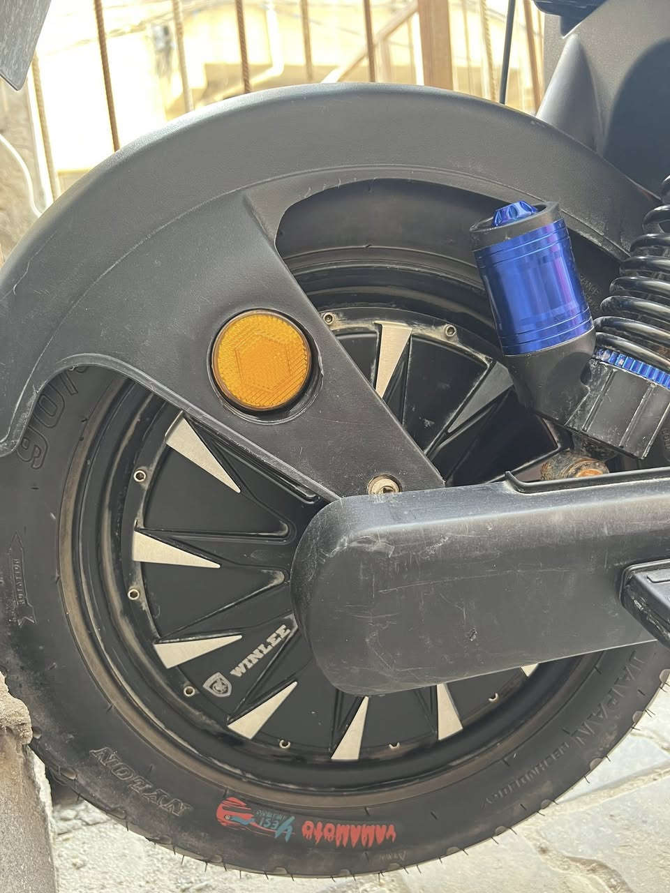 دراجه شحن r11 للبيع 2025 البطاريات كللهه مبدله  33 امبير وياها سويجين وبصمتين وكارت وشاحنه الاصليه السعر 500 وبيهه مجال مكان بصره ***********
