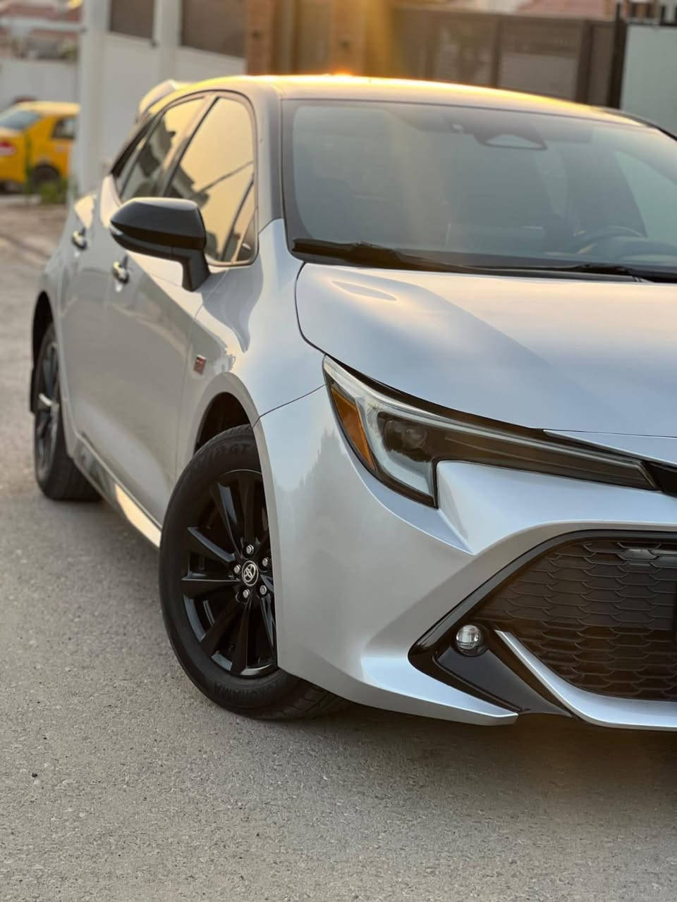 كورولا هاتشباك 2024
بدون ايرباك. ماشي 14 الف km
محرك 2.0
موصفات se. رادار تحكم استيرن مانع انحراف عن مسار 
شفتات استيرن. مود قيادة ايكو وايكو بلص. و سبورت 
سقف مغلف ppf اسود

0771 999 6888
