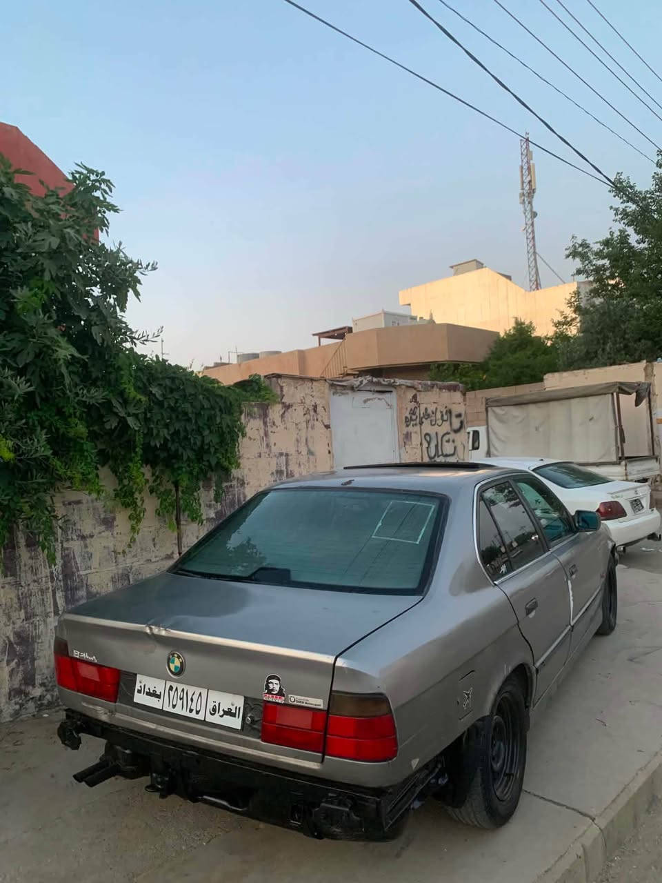 BMW 525iگيرعادي✈️
بو فروشتن
موديل ١٩٩٢  سلايت ٢جام كاره با لايت زينون فورميكا
گيرو مه كينه ي به شه رت ١٠فيته ر
قوه تيكي هه يه تا لي نه خوري نازاني به  رمه جه كراوه
 سه ياره كه مالي دوسته 
سه نه ويه ئه ت ده مي مالي كه س نه بي
موسو براوه ي به شه رت
شوين سليماني٢٥گه لا محامه له
گؤرينه وه ش ده كه م  له سه و دلگرتن السليمانية, العراق


**إذا كنت صاحب هذا الإعلان وتريد حذفه لأي سبب، رجاءا أرسل رسالة إلى الدعم الفني**