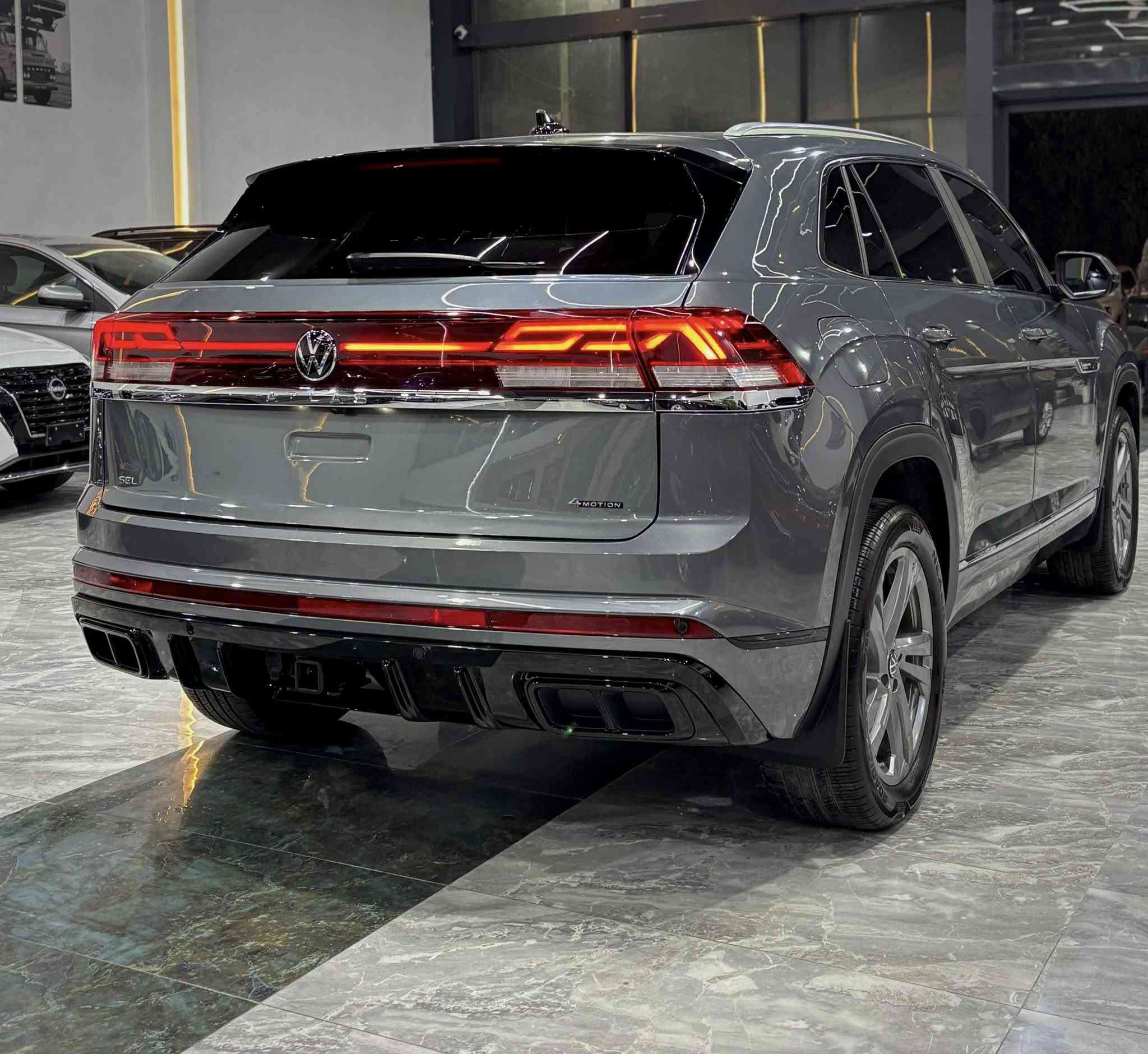 فولگس  واگن  اطلس كروز سپورت
موديل  2024 ماشي  13000 mi 
سياره  قطع  واحد  بس  صندوق  بدون  ايرباك 
عنوان  اربيل  
***********
سعر $31000
