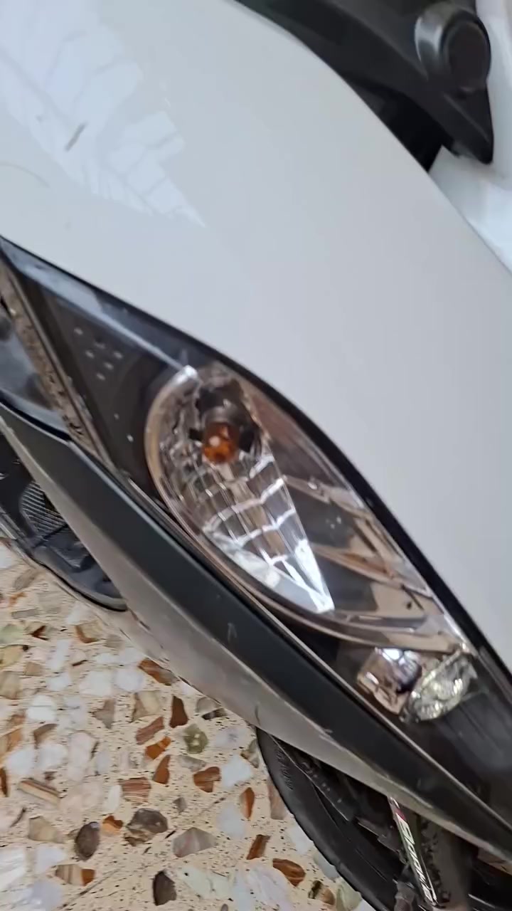 ماكس مضلع حديث سرعة 120 مكينة مكفولة بس هاي الضربات موضحة سعرها 750  ***********
