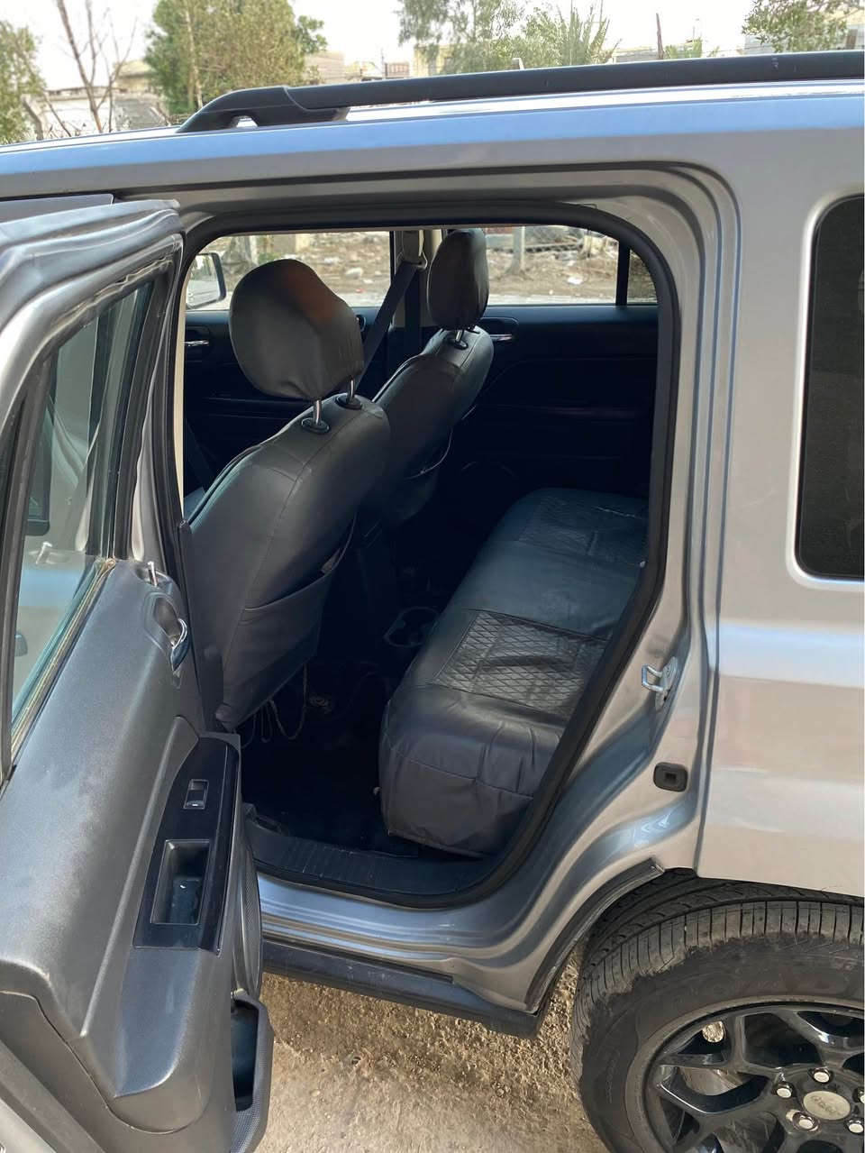 جيب باتريوت 2016 للبيع
حادث من امريكا فقط دعامية 
طخه جاملغ شبر بالعراق فقط
موضح بالصور 
ايرباك شركة ما طاك
السيارة حره باسمي تحويل ثاني يوم
رقم جديد وسنويه جديده
تايرات جديده كامله
ويل جارجر اصلي نفس قياس الشركة 
للتفاصيل اكثر فقط فقط على الرقم
*********** عمارة, ميسان
