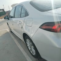 كورلا موديل ٢٠٢٤ بانزين فقط فول من غير فتحه محرك 1800 ماشيه 50 الف كفا...